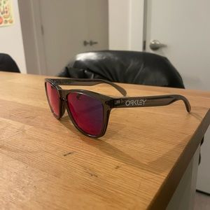Oakley Frogskins